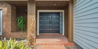 Luxury Furnished Waterfront Home – 4BR/4BA | Designed for Flexible Mid-Term Stays Gallery 3