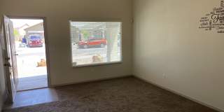 5013 Joe Castillo St Gallery 21