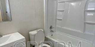 1105 52nd St Gallery 5