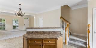 Beautifully maintained 3-bedroom, 2-bath townhome in Nashville’s highly desirable Lennox Village Beautifully maintained 3-bedroom, 2-bath townhome in Nashville’s highly desirable Lennox Village Gallery 15