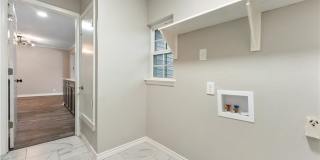 4937 Holmes Drive Gallery 24