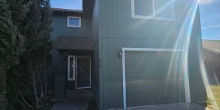 3 Bedroom Townhome Strawberry Heights Gallery 1