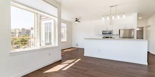 Pacific Pointe Apartments Gallery 37