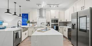 Grande Pointe Gallery 22