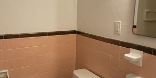 5424 Fifth Avenue Gallery 208