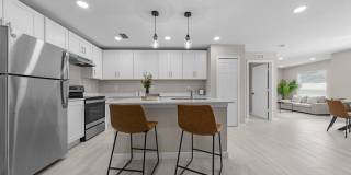 1701 Forest Knoll Dr NE Gallery 65