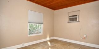 Beautiful Updated Home in Lake Access Community to the Chain of Lakes Beautiful Updated Home in Lake Access Community to the Chain of Lakes Gallery 8