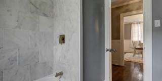 374 Ellsworth Avenue Gallery 9