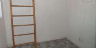 3 Bedrooms, 2 Bathrooms, approx. 1392 sq. ft., 2 Car Garage, Covered Patio, Fenced, Play house, Gallery 43