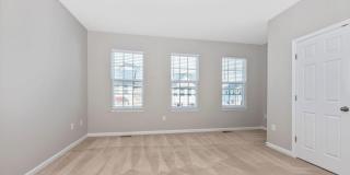 3 level townhouse (newer construction) in Jefferson Place Community available early May! Gallery 29