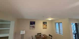Short-mid term housing, furnished condo 2 bed/2 bath walking distance to Pearl St., CU and close to Hiking and Biking Gallery 10