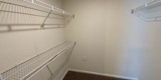 4 Bedroom newly remodeled Duplex Gallery 21