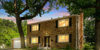 Charming 3 Bedroom Home Golden Valley Gallery 1