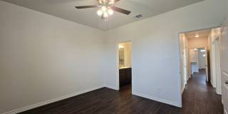 5401 Rose Garden Lp (A/B) Gallery 14