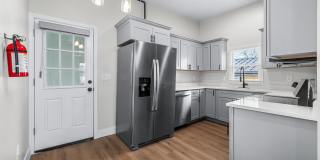 320 W KING ST unit: 3 Gallery 1