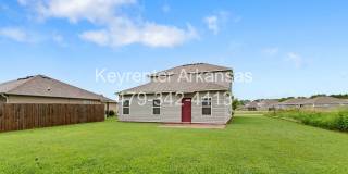 Beautiful home Located in desirable west Fayetteville neighborhood with playground Gallery 30
