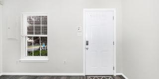 4960 CLARENDON Terrace Gallery 3