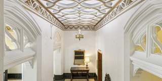 New King Edward Gallery 1015