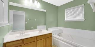 62 E Clare Court Gallery 14