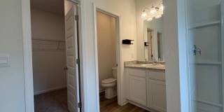 Beautiful 3/2 Single Family house with 2 car garage Gallery 8