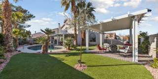 Fully furnished gorgeous Silverado Ranch home! Gallery 1