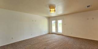 SECTION 8 ACCEPTED - BRAND NEW FLOORING - AVAILABLE & MOVE-IN READY! Gallery 12