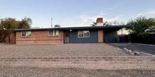 6940 E Julia Street Gallery 1