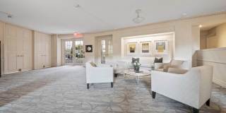 280 Boylston St # 76 Gallery 36