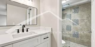 Spacious Condo with Central AC and Washer/Dryer Gallery 12