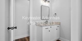 Beautiful and Modern Home! Gallery 20