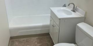 No Fee Spaciuos 1st Floor 2 Bed  Lead free Laundry, Parking Available or street Gallery 9