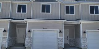 4 bedroom Town home Gallery 1