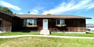 Pet Friendly 4 Bed 2 Bath Single Family Home, with Fenced Yard and Garage on Westside of Helena! Gallery 1