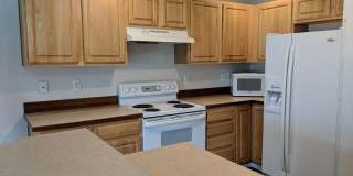 ***JUST REDUCED!!!*** Welcome to Spacious living in Spanaway WA Gallery 6