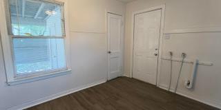 Remodeled 3-bedroom 1 bath home with large fenced in back yard! Gallery 9