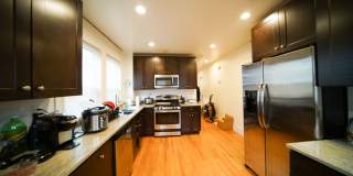 5-bed, 2.5 bath Allston Apt Near the T! Gallery 1
