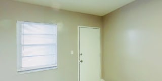 Centrally Located Gated Property Just Outside of Downtown Miami Gallery 6