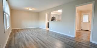 Pet Friendly Three Bedroom with Basement! Gallery 3