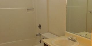 Rare find home with 2-Car Garage, Fenced Yard, with Convenient Location! Gallery 6