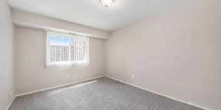 Midtown Square Apartments Gallery 6