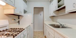 Eat Street Apartments Gallery 1