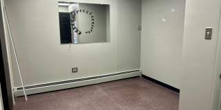 79 N CHARLOTTE Street Gallery 13