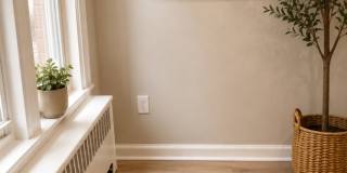 Spacious 3BR in Hartford’s Barry Square — 36 Whitmore St (3 bed / 1 bath) Gallery 35