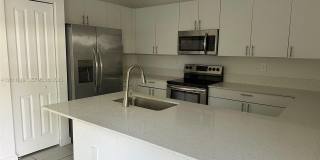 1684 SE 26th Ter Gallery 6