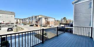 Available 07-08-26! Townhouse w/Garage - Pet Friendly - All Appliances Convey! Gallery 28