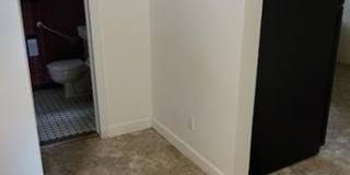 33 N Maple Avenue Gallery 11