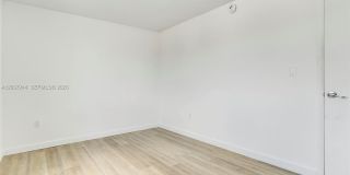 753 Northwest 30th Street Gallery 2