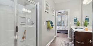 Level at 401 Gallery 16