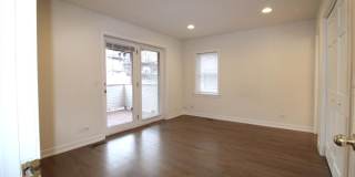 1450 West Walton Street Gallery 6