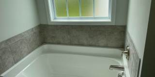 Like new home on cul-de-sac lot with 3 bedrooms, loft and 2.5 bathrooms! Gallery 15